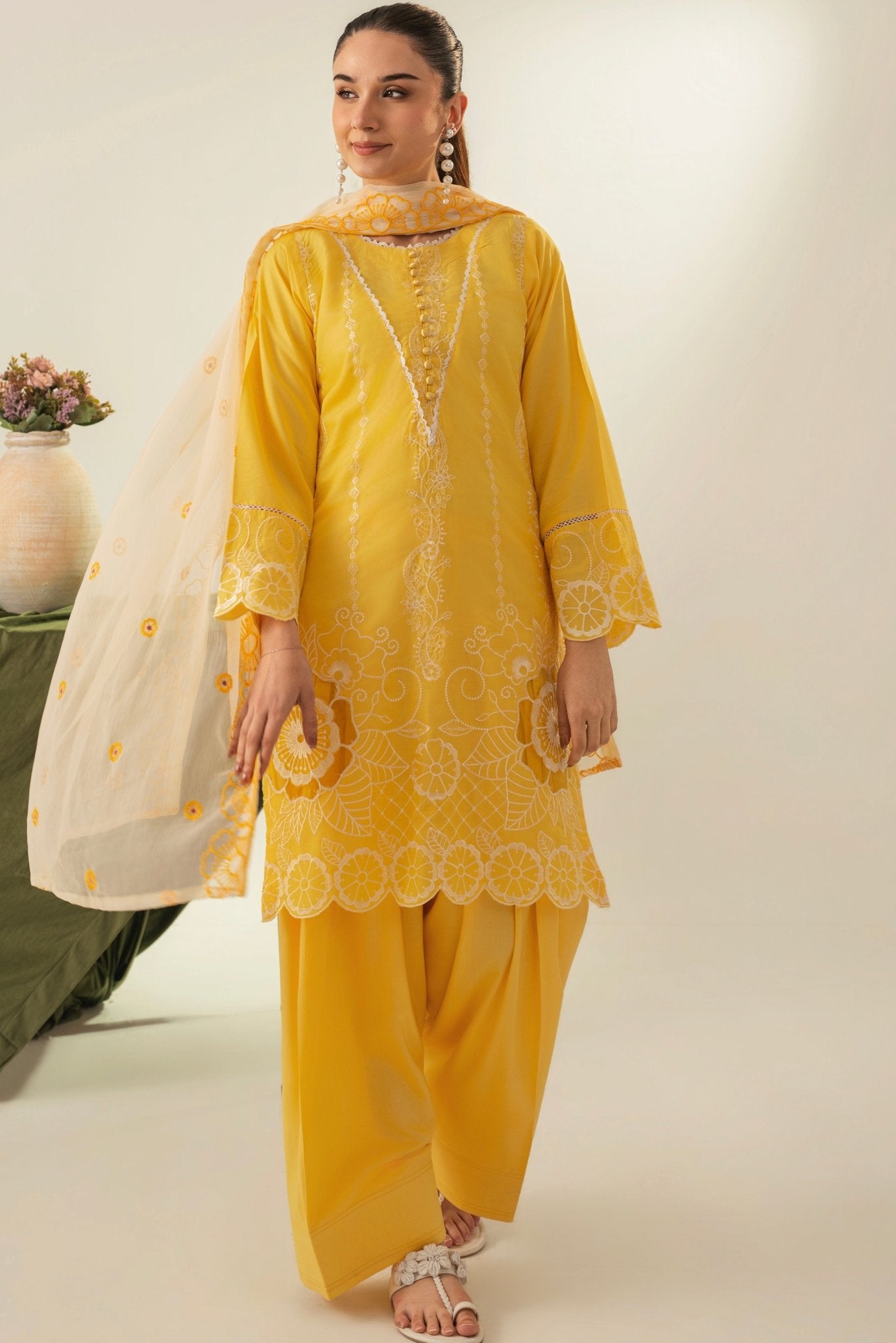 NURAY EMBROIDED 3 PC - Noor - e - Ujala