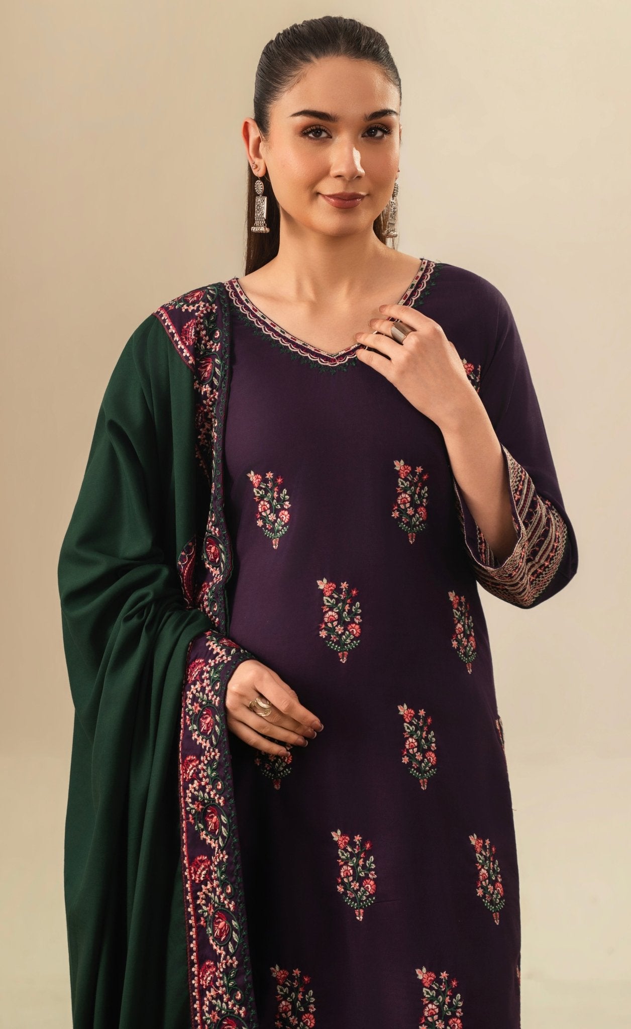 DILARA EMBROIDED 3 PC - Noor - e - Ujala