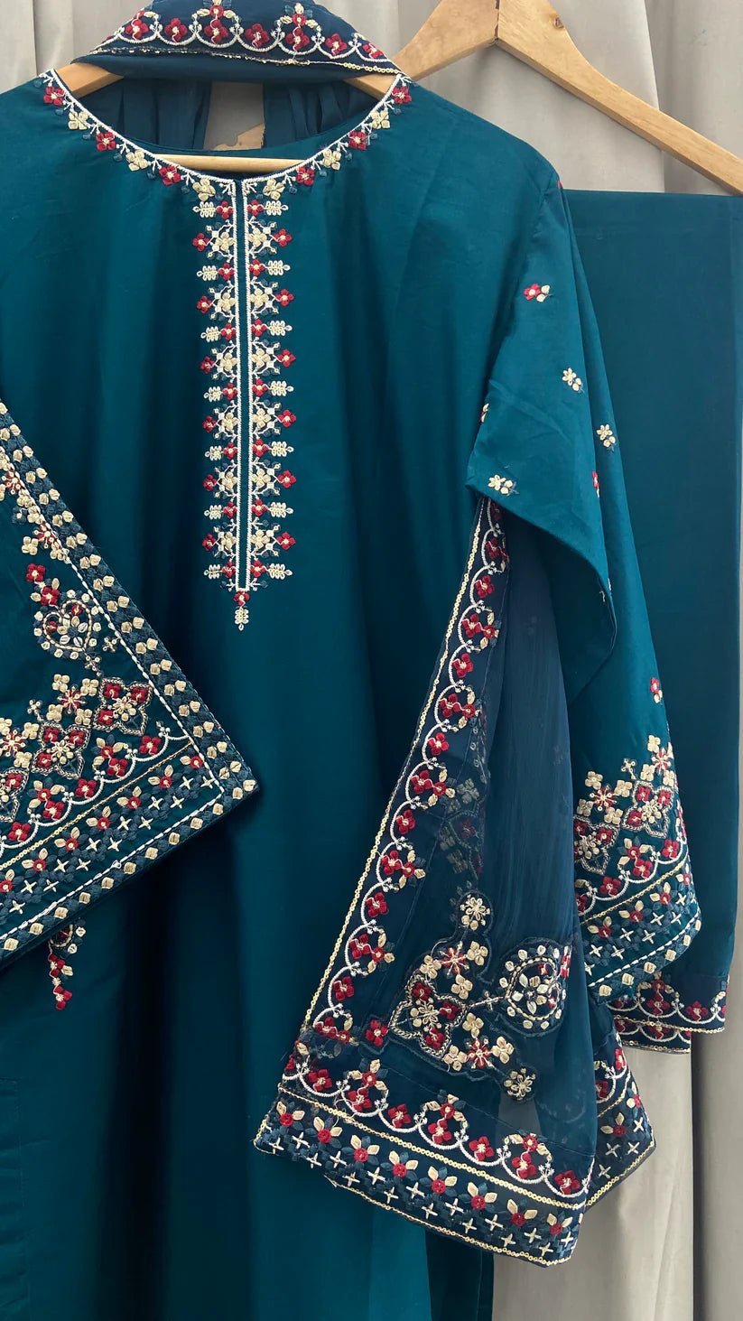 ZARA Embroidered 3pcs - Noor - e - Ujala