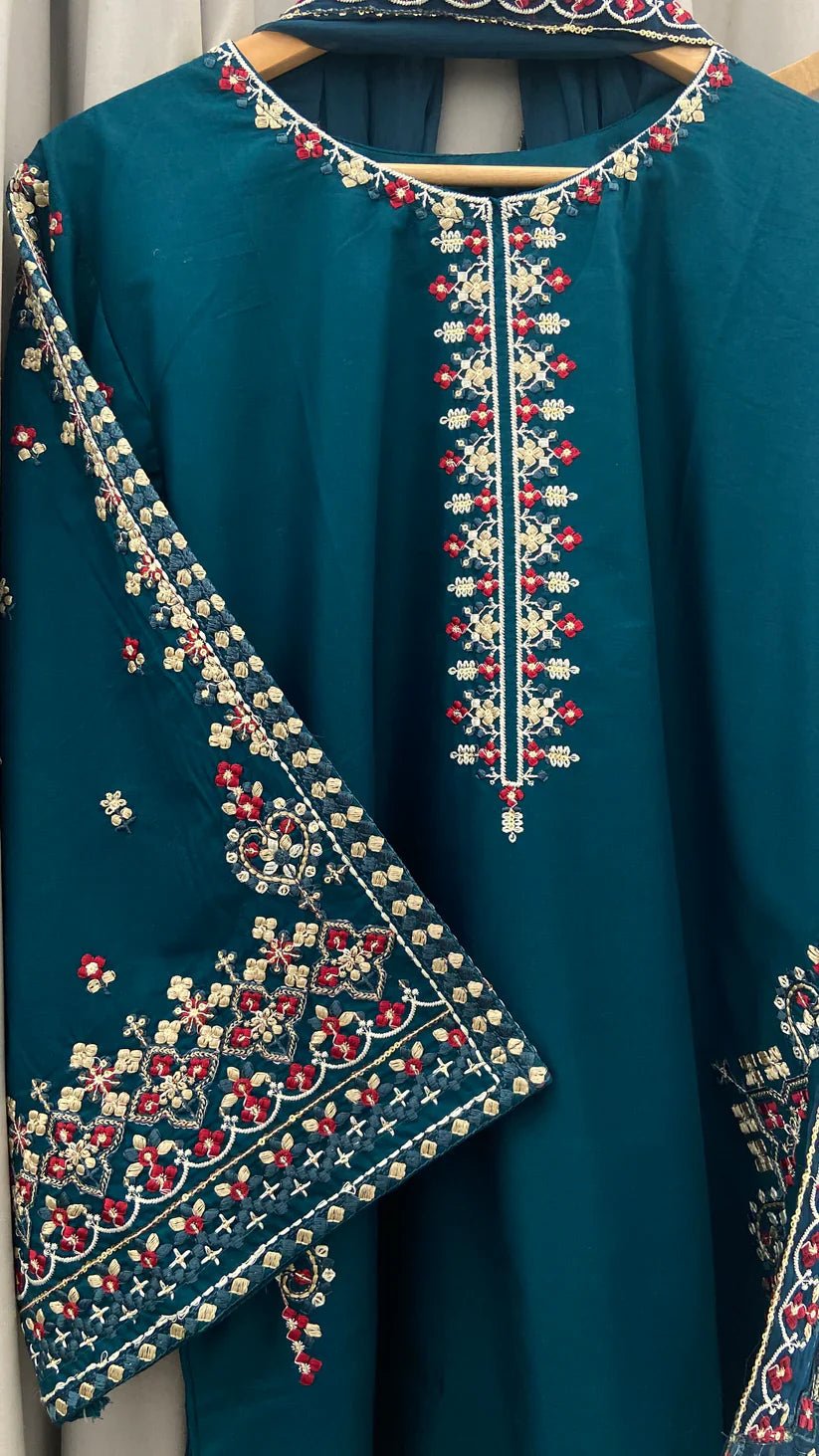 ZARA Embroidered 3pcs - Noor - e - Ujala